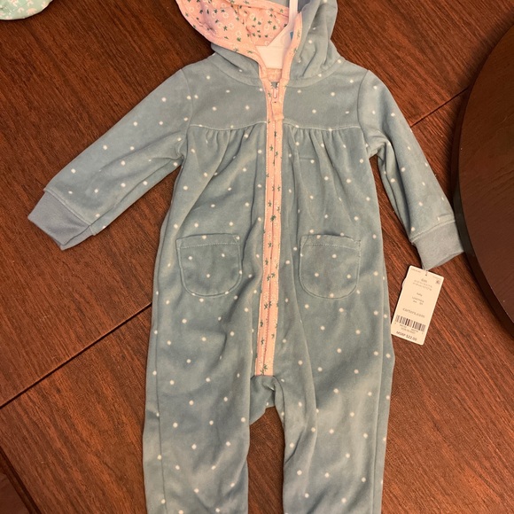Cute hooded zip up pajamas - Picture 1 of 4